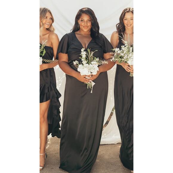Show Me Your Mumu Rome Twist Gown in Black Luxe Satin XL - Picture 1 of 6